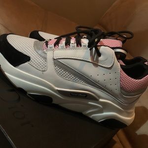 Dior B22 Sneakers